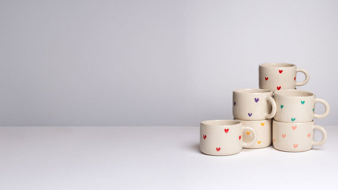 Cadeau pour couple personnalisé : cinq idées en céramique artisanale