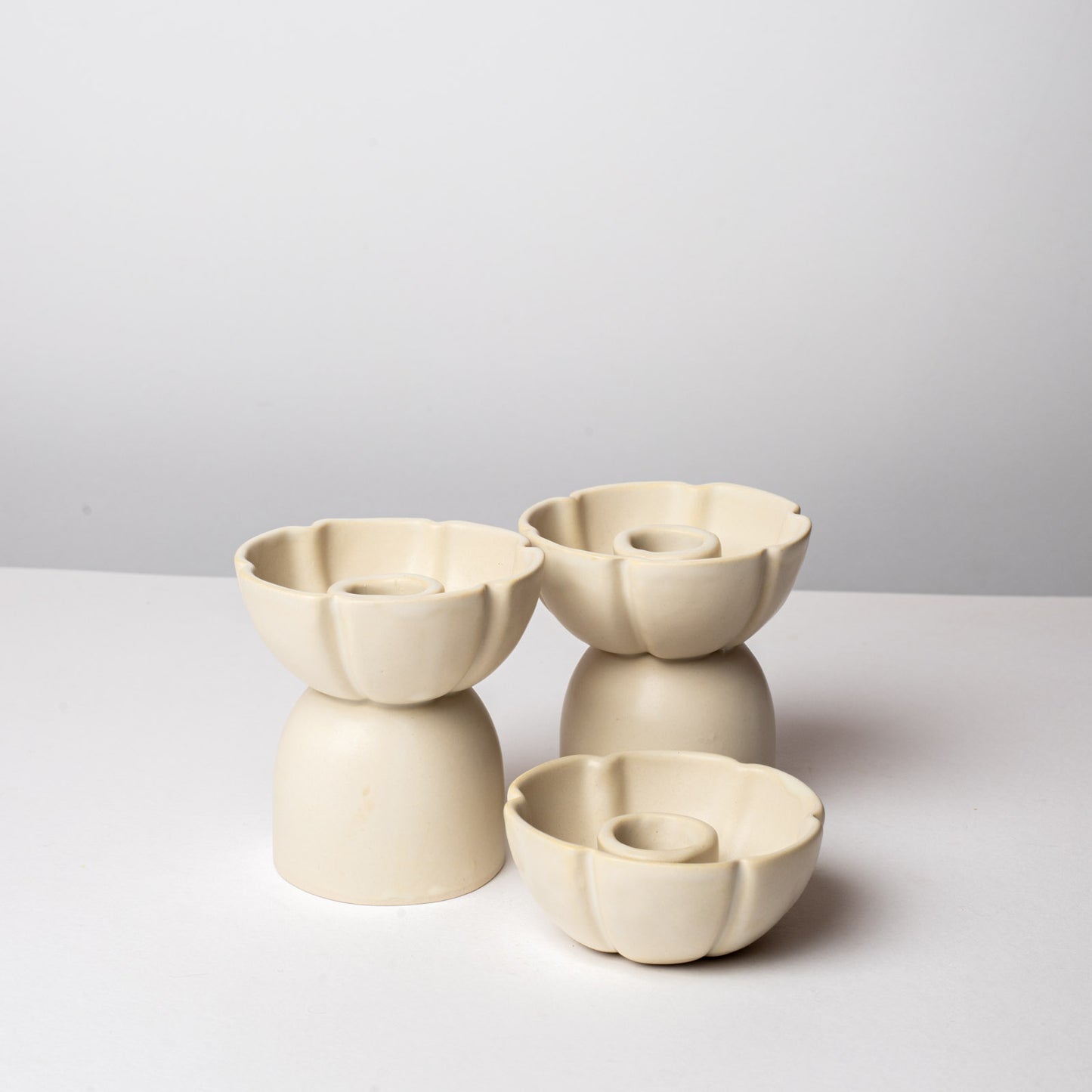 2 Grands Bougeoirs Fleur Crème